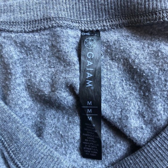Gaiam Sweater Womens Medium Gray Pullover Long Sleeve Casual Zipper Lightweight - Picture 11 of 12